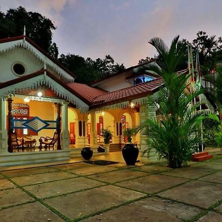 Centauria Hill Resort Ratnapura Luaran gambar