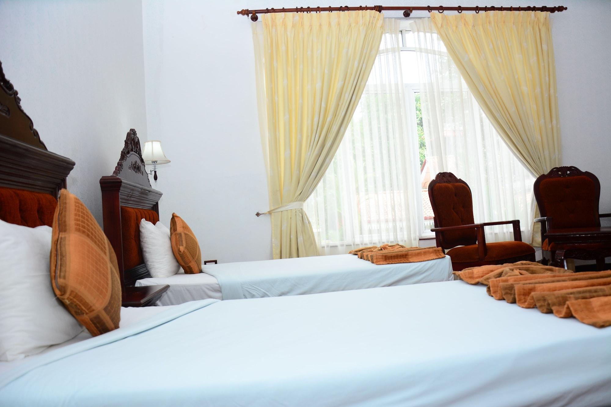 Centauria Hill Resort Ratnapura Luaran gambar