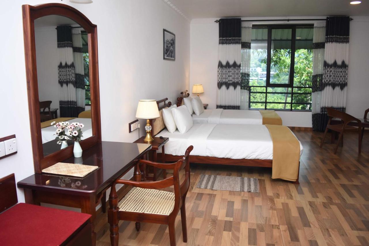 Centauria Hill Resort Ratnapura Luaran gambar
