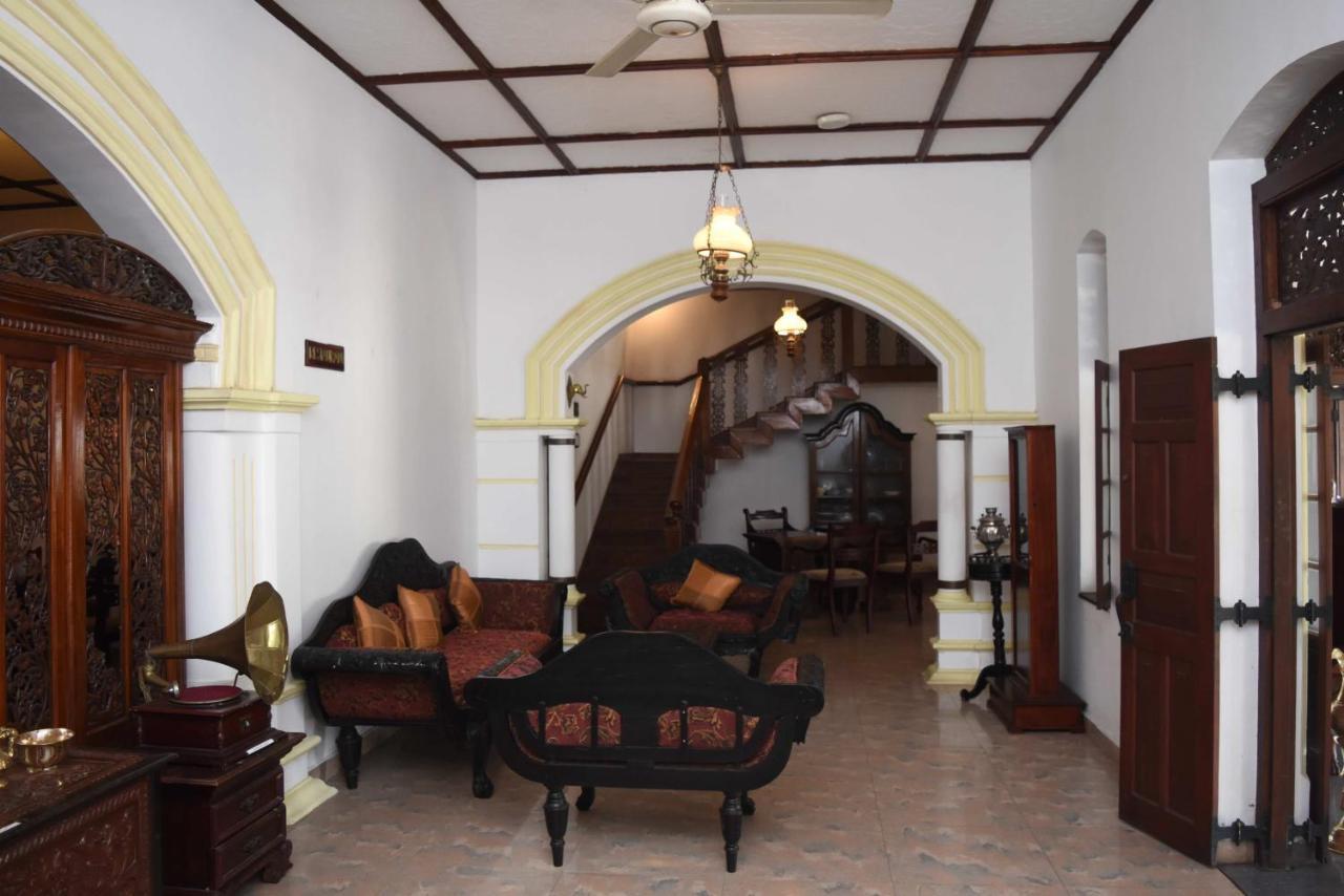 Centauria Hill Resort Ratnapura Luaran gambar