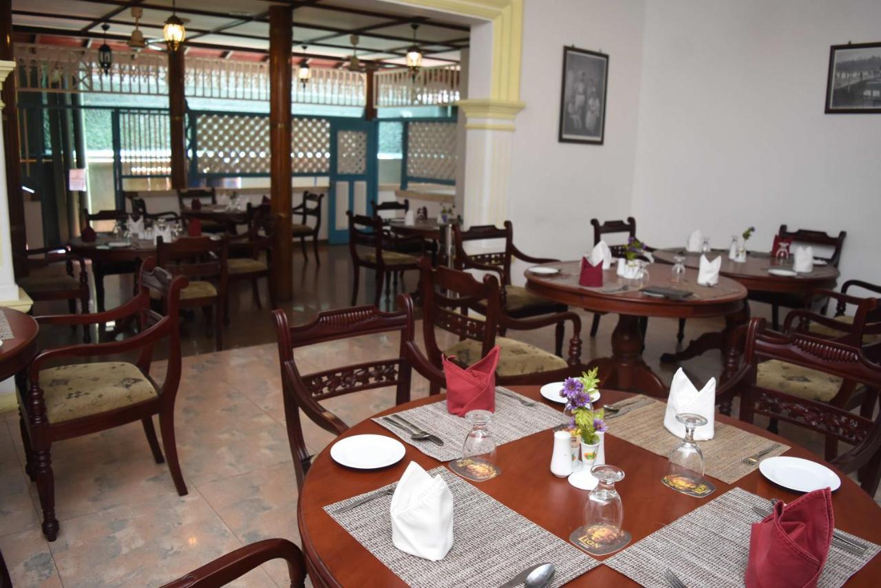 Centauria Hill Resort Ratnapura Luaran gambar