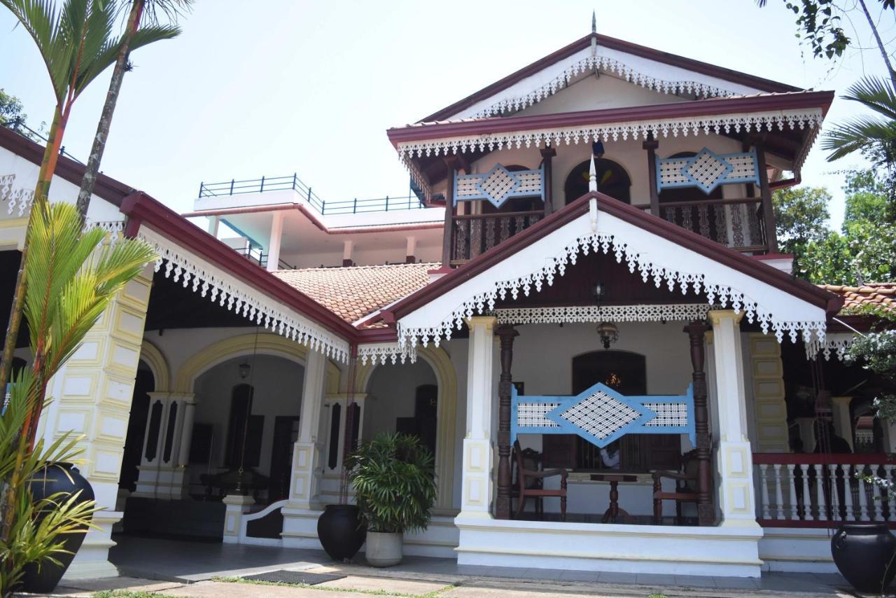 Centauria Hill Resort Ratnapura Luaran gambar