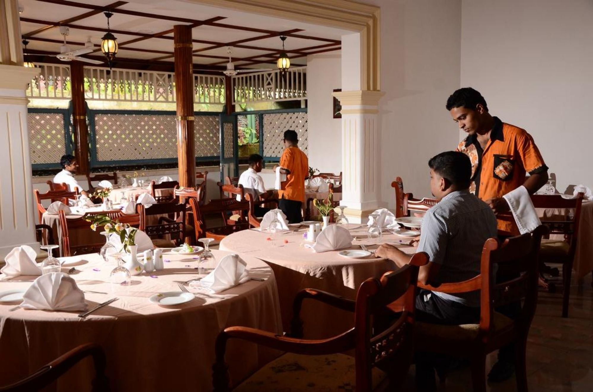 Centauria Hill Resort Ratnapura Luaran gambar
